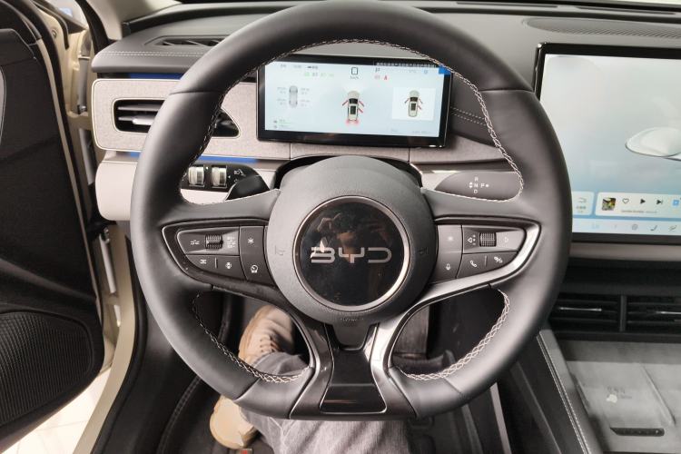 Used BYD Seal 06 DM-i Touring 2025 DM-i Touring High-End Model Steering Wheel