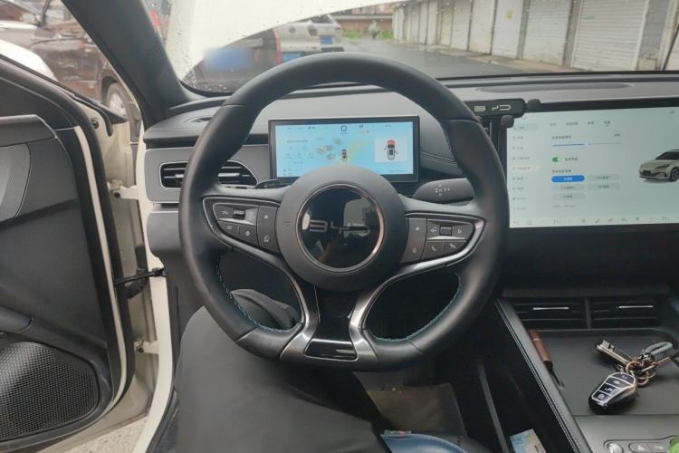 Used BYD Seal 06 DM-i Touring 2025 Model DM-i 150KM Deluxe Steering Wheel