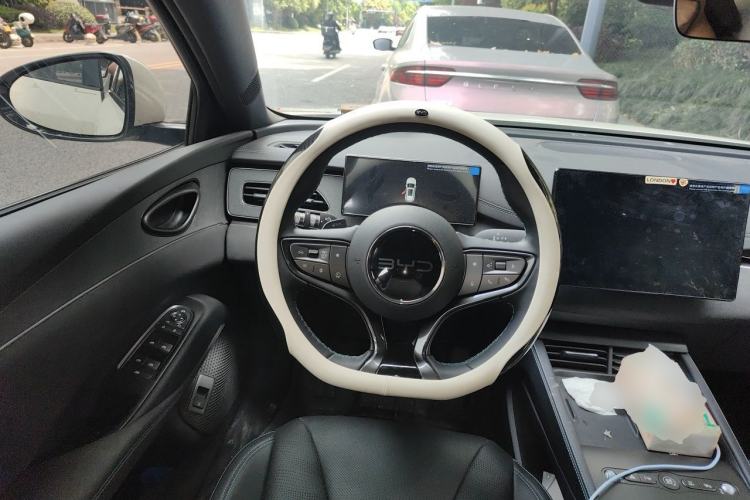 Used BYD Seal 06 DM-i Touring 2025 DM-i 80KM Prestigious Edition Steering Wheel