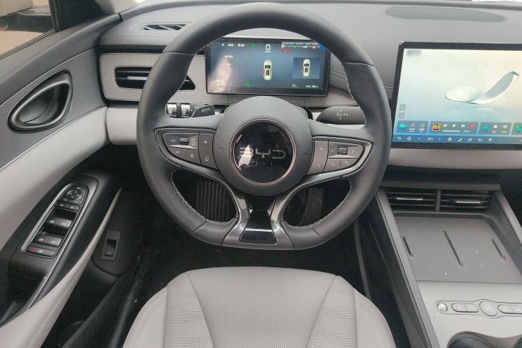 Used BYD Seal 06 DM-i Touring 2025 DM-i 80KM Prestigious Edition Steering Wheel