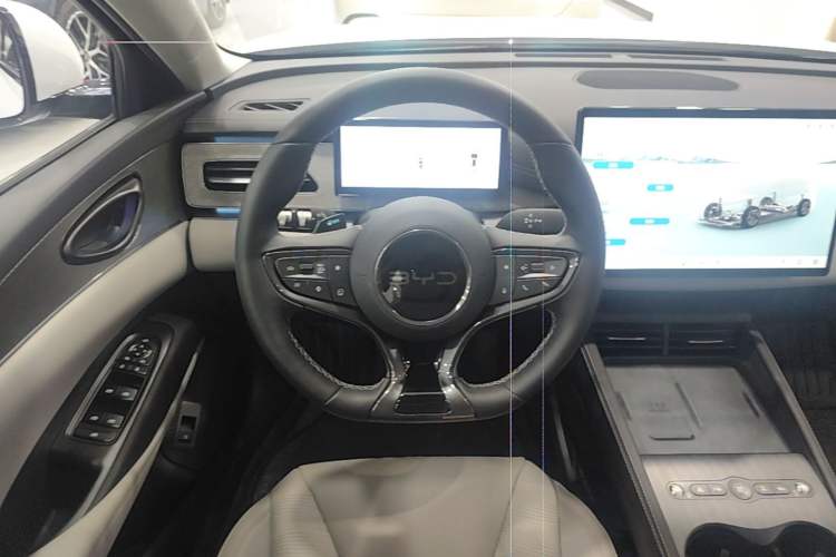 Used BYD Seal 06 DM-i Touring 2025 DM-i Touring High-End Model Steering Wheel