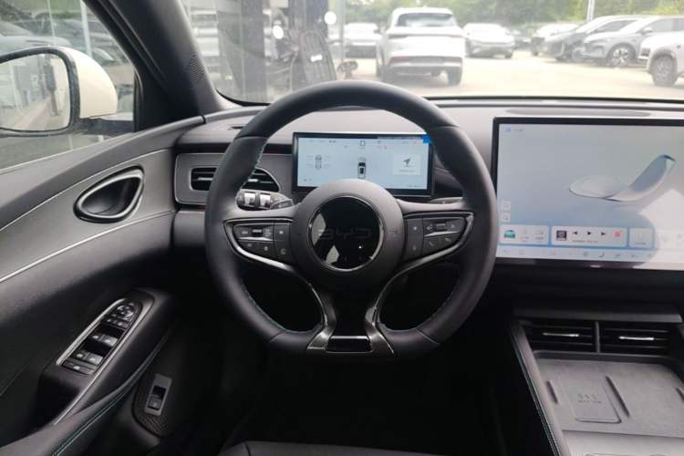 Used BYD Seal 06 DM-i Touring 2025 DM-i Touring High-End Model Steering Wheel