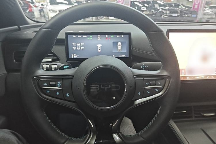 Used BYD Seal 06 DM-i Touring 2025 DM-i 80KM Prestigious Edition Steering Wheel