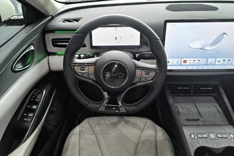 Used BYD Seal 06 DM-i Touring 2025 DM-i Touring High-End Model Steering Wheel