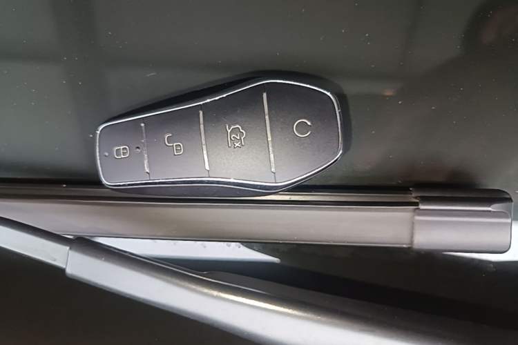 Used BYD Seal 06 DM-i Touring 2025 Model DM-i 150KM Deluxe Vehicle Key
