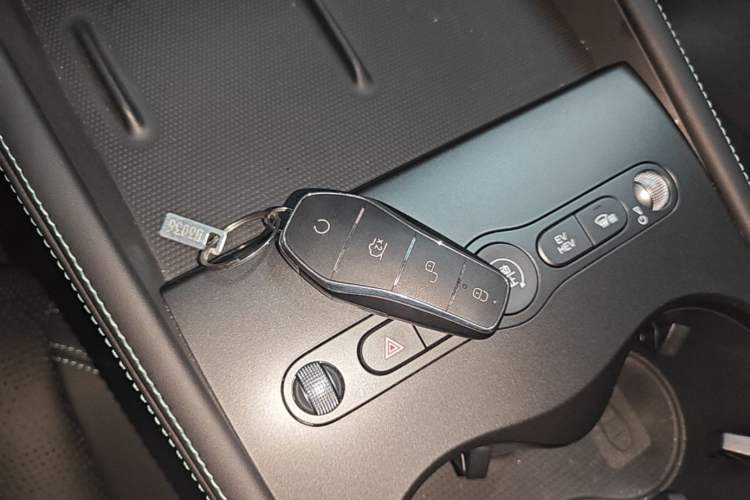 Used BYD Seal 06 DM-i Touring 2025 DM-i 80KM Prestigious Edition Vehicle Key