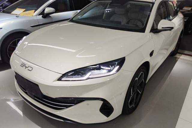 Ojetý BYD Seal 06 DM-i Touring 2025 DM-i Touring High-End Model