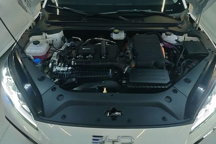 Used BYD Seal 06 DM-i Touring 2025 DM-i Touring High-End Model Engine Bay