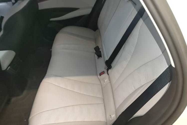 Used BYD Seal 06 DM-i Touring 2025 DM-i Touring High-End Model Left Rear Seat