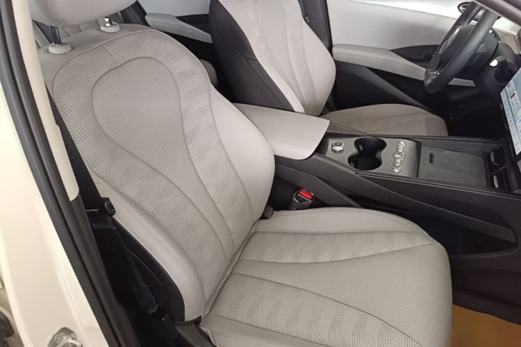 Used BYD Seal 06 DM-i Touring 2025 DM-i Touring High-End Model Right Front Seat