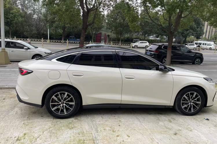 Used BYD Seal 06 New Energy 2024 DM-i 120KM Prestige Model Exterior 1
