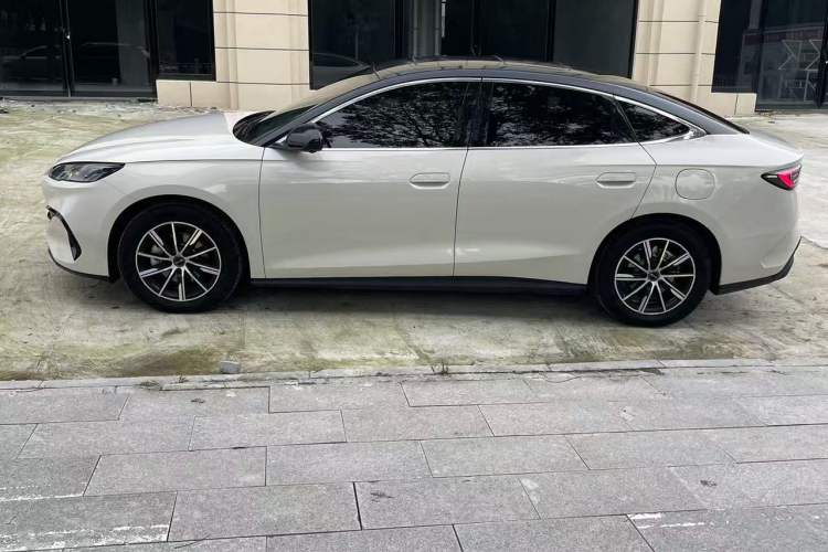 Used BYD Seal 06 New Energy 2024 DM-i 120KM Prestige Model Exterior 8