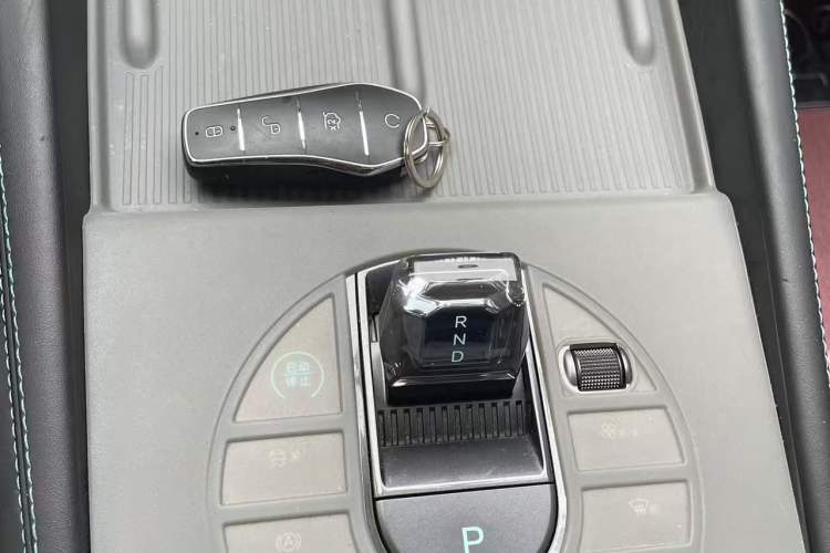 Used BYD Seal 06 New Energy 2024 DM-i 120KM Prestige Model Interior 1