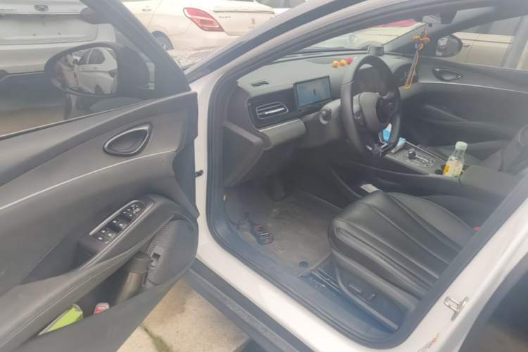 Used BYD Seal 06 New Energy 2024 DM-i 80KM Prestige Model Driver Seat