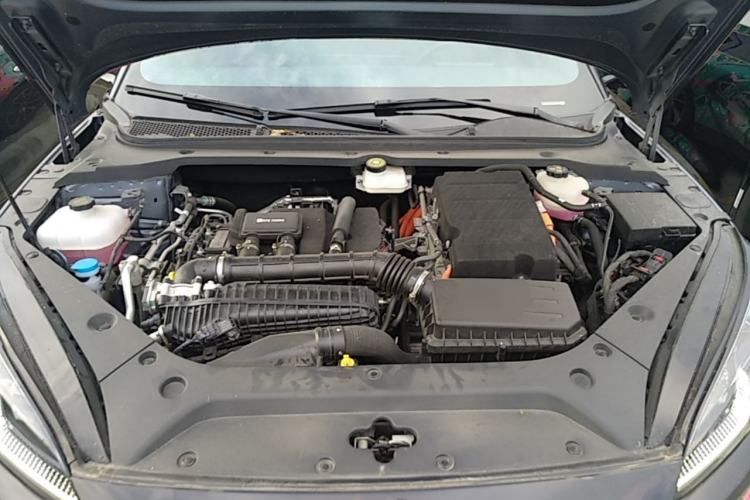 Used BYD Seal 06 New Energy 2024 DM-i 120KM Luxury Model Engine Bay
