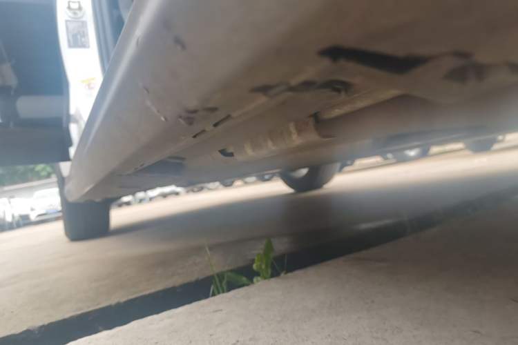 Used BYD Seal 06 New Energy 2024 DM-i 80KM Prestige Model Right Side Sill
