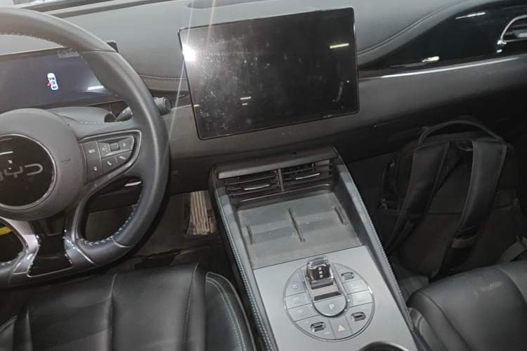 Used BYD Seal 06 New Energy 2024 DM-i 120KM Prestige Model Audio And AC Panel