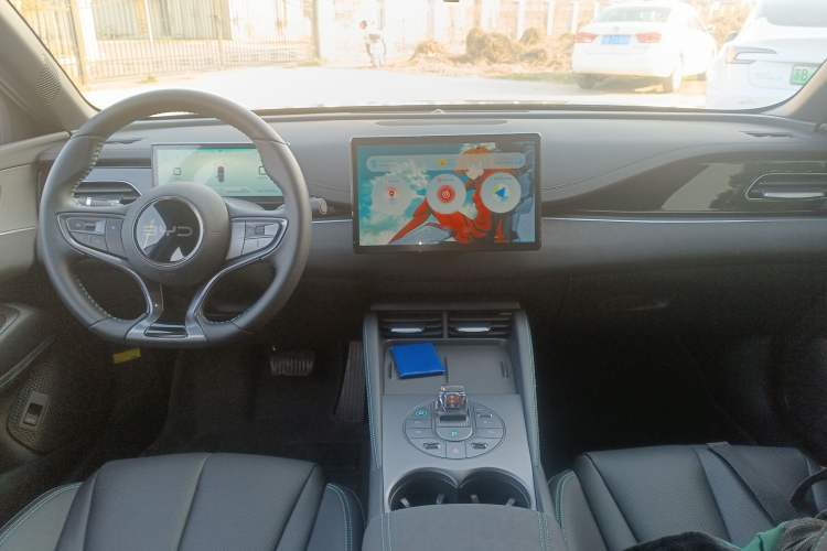 Used BYD Seal 06 New Energy 2024 DM-i 80KM Prestige Model Center Console