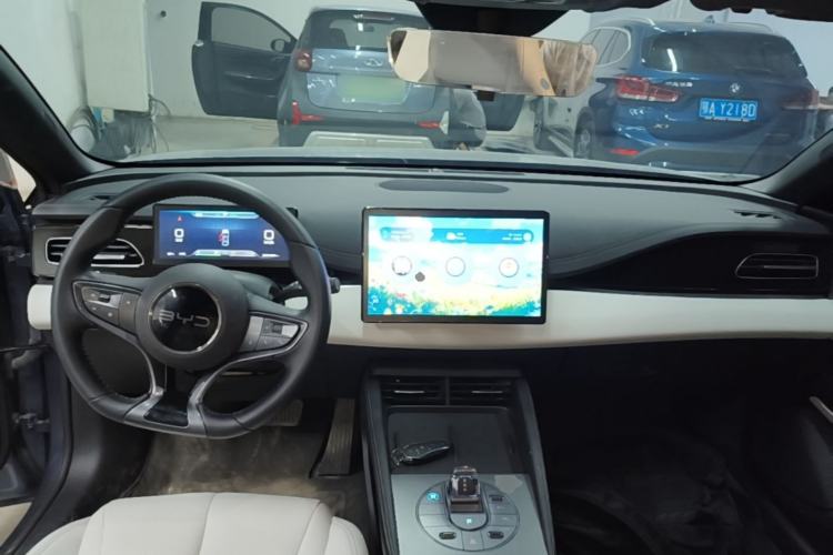 Used BYD Seal 06 New Energy 2024 DM-i 120KM Prestige Model Center Console