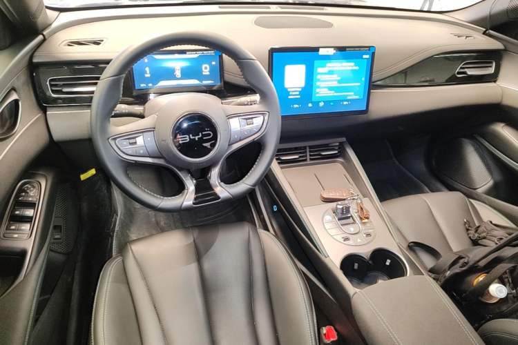 Used BYD Seal 06 New Energy 2024 DM-i 80KM Prestige Model Center Console
