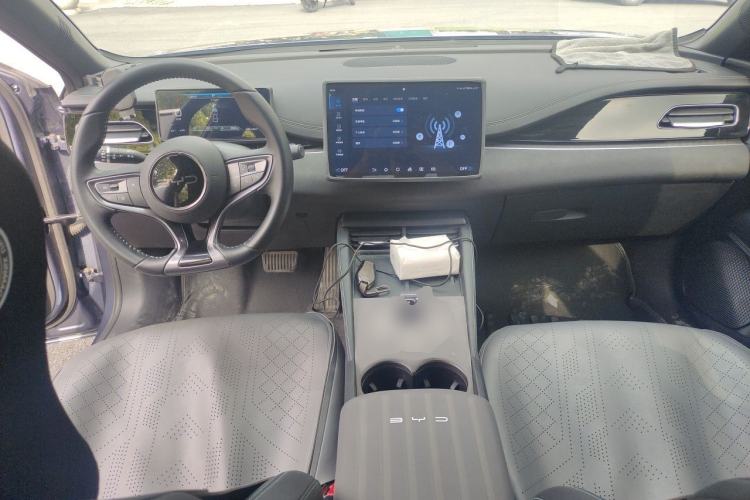 Used BYD Seal 06 New Energy 2024 DM-i 120KM Prestige Model Center Console