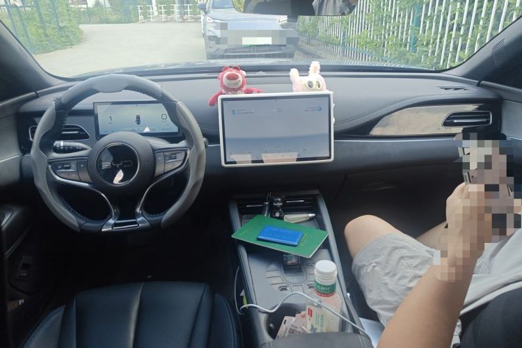 Used BYD Seal 06 New Energy 2024 DM-i 80KM Prestige Model Center Console