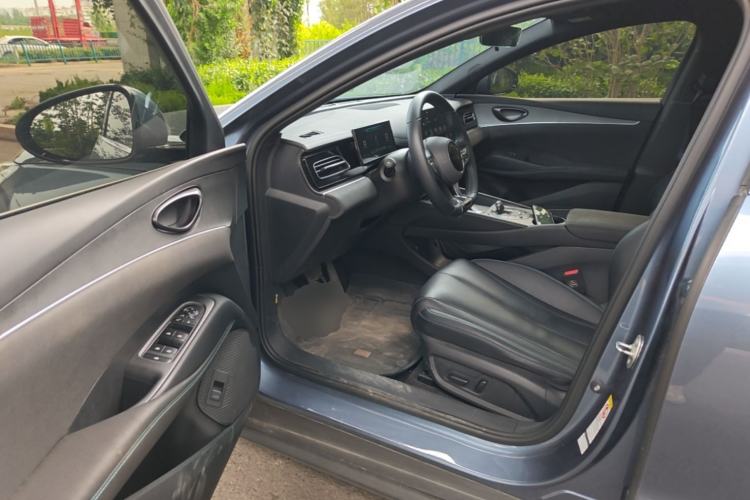 Used BYD Seal 06 New Energy 2024 DM-i 120KM Prestige Model Driver Seat