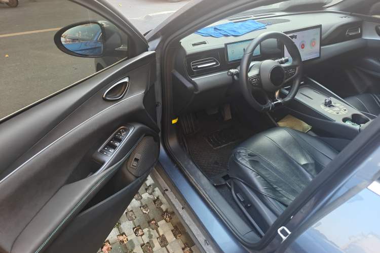 Used BYD Seal 06 New Energy 2024 DM-i 80KM Prestige Model Driver Seat