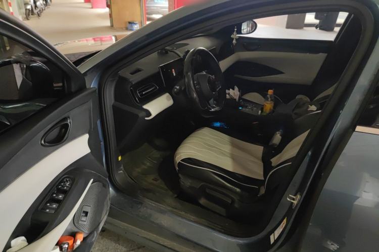 Used BYD Seal 06 New Energy 2024 DM-i 80KM Luxury Model Driver Seat