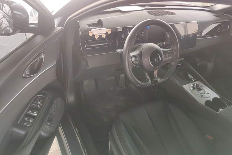 Used BYD Seal 06 New Energy 2024 DM-i 80KM Prestige Model Driver Seat