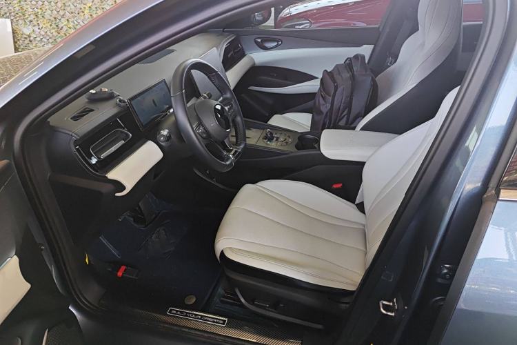 Used BYD Seal 06 New Energy 2024 DM-i 80KM Luxury Model Driver Seat