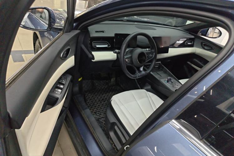 Used BYD Seal 06 New Energy 2024 DM-i 80KM Luxury Model Driver Seat