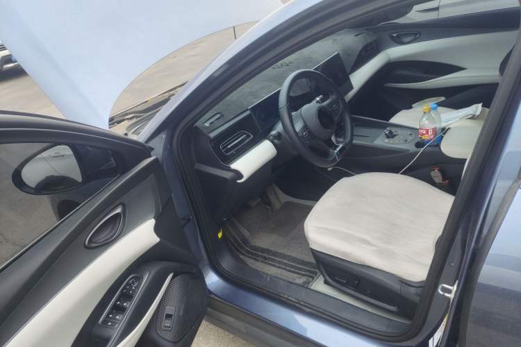 Used BYD Seal 06 New Energy 2024 DM-i 120KM Prestige Model Driver Seat