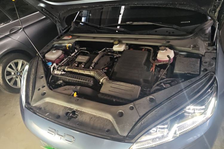 Used BYD Seal 06 New Energy 2024 DM-i 80KM Luxury Model Engine Bay