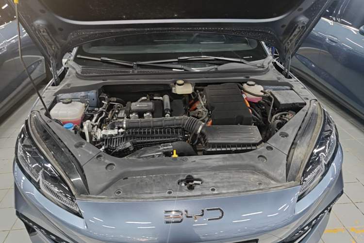 Used BYD Seal 06 New Energy 2024 DM-i 120KM Prestige Model Engine Bay