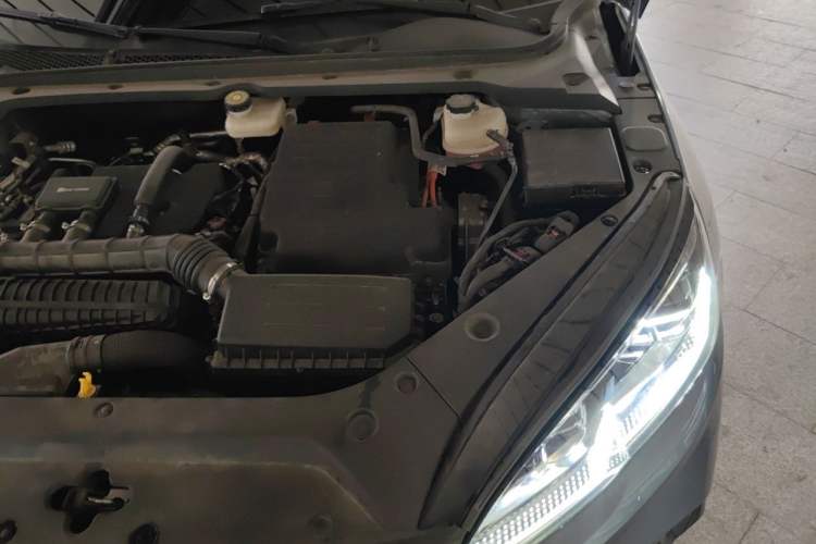 Used BYD Seal 06 New Energy 2024 DM-i 80KM Luxury Model Engine Bay Left