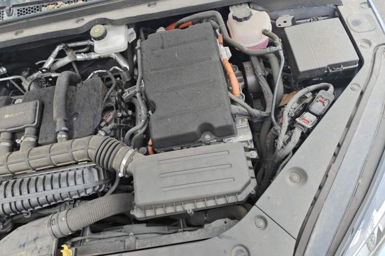 Used BYD Seal 06 New Energy 2024 DM-i 120KM Prestige Model Engine Bay Left