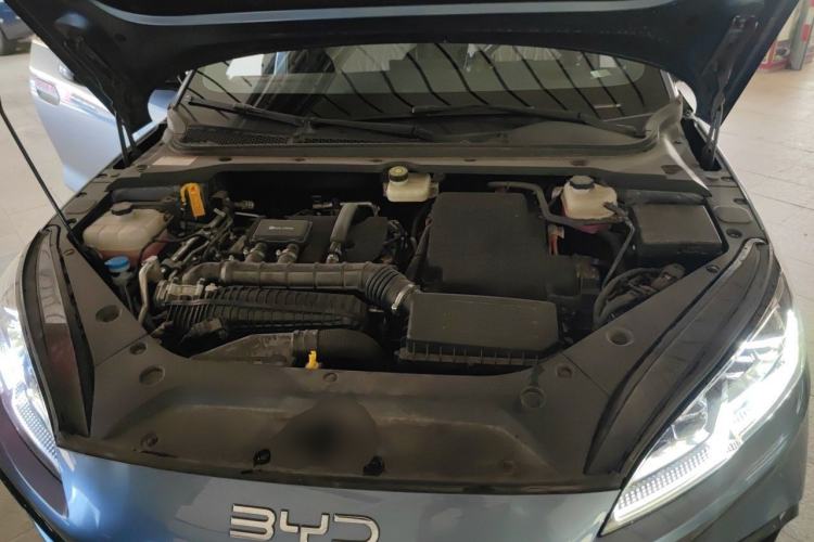 Used BYD Seal 06 New Energy 2024 DM-i 80KM Luxury Model Engine Bay