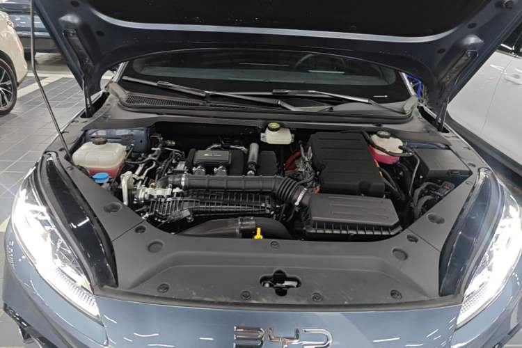 Used BYD Seal 06 New Energy 2024 DM-i 120KM Prestige Model Engine Bay
