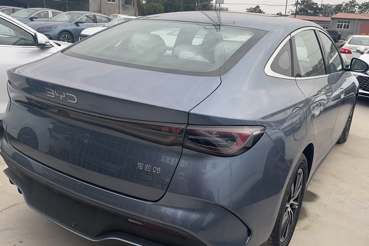 Used BYD Seal 06 New Energy 2024 DM-i 120KM Luxury Model Exterior 3