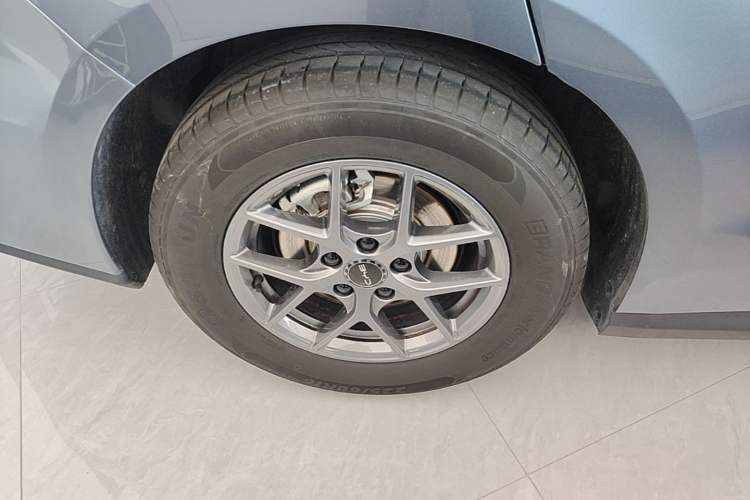 Used BYD Seal 06 New Energy 2024 DM-i 80KM Luxury Model Exterior 5
