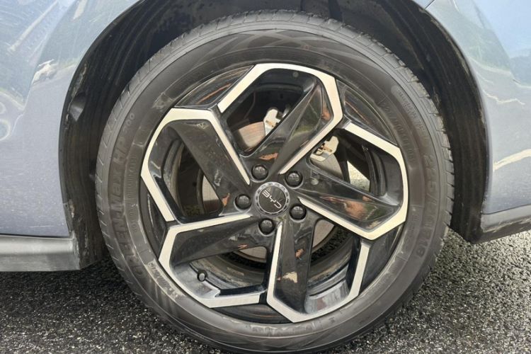Used BYD Seal 06 New Energy 2024 DM-i 120KM Flagship Model Exterior 7