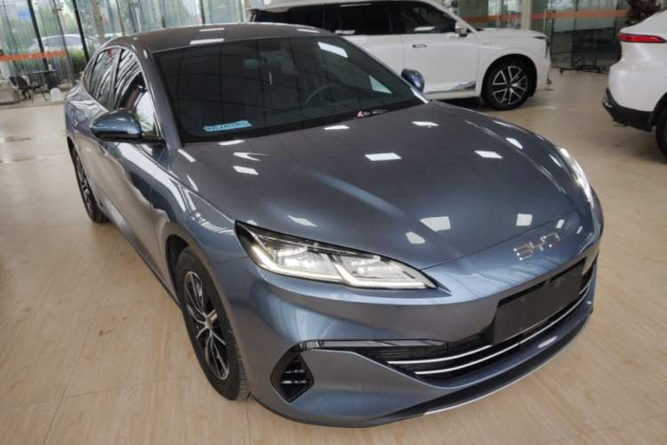 Used BYD Seal 06 New Energy 2024 DM-i 80KM Prestige Model Front Right 45 Deg