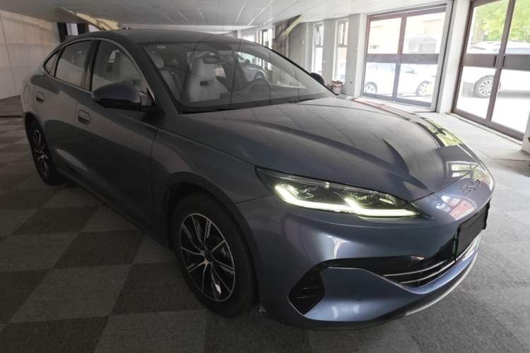 Used BYD Seal 06 New Energy 2024 DM-i 80KM Prestige Model Front Right 45 Deg