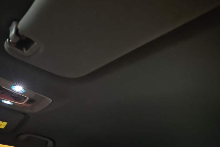 Used BYD Seal 06 New Energy 2024 DM-i 80KM Prestige Model Headliner