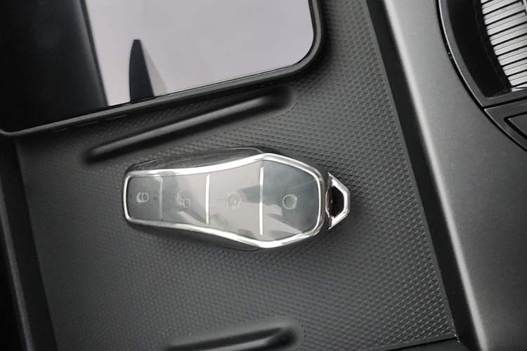 Used BYD Seal 06 New Energy 2024 DM-i 80KM Luxury Model Interior 1
