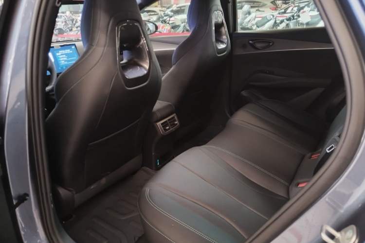 Used BYD Seal 06 New Energy 2024 DM-i 80KM Prestige Model Interior 2