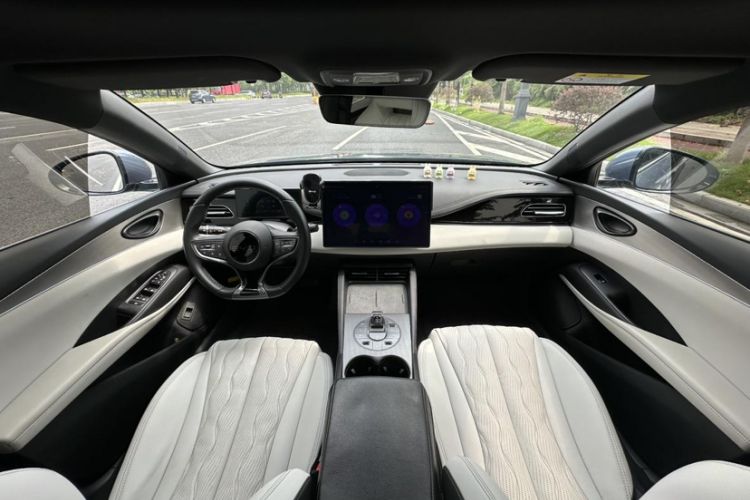 Used BYD Seal 06 New Energy 2024 DM-i 120KM Flagship Model Interior 2