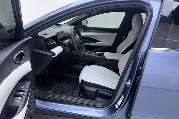 Used BYD Seal 06 New Energy 2024 DM-i 80KM Luxury Model Interior 2