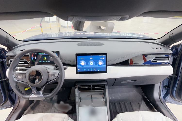 Used BYD Seal 06 New Energy 2024 DM-i 80KM Luxury Model Interior 3